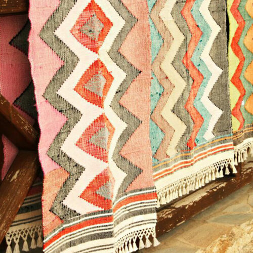Things to keep in mind while buying patio rugs