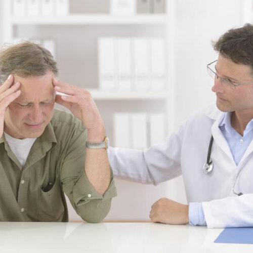 Know the Symptoms of Meningitis and Its Risk Factors