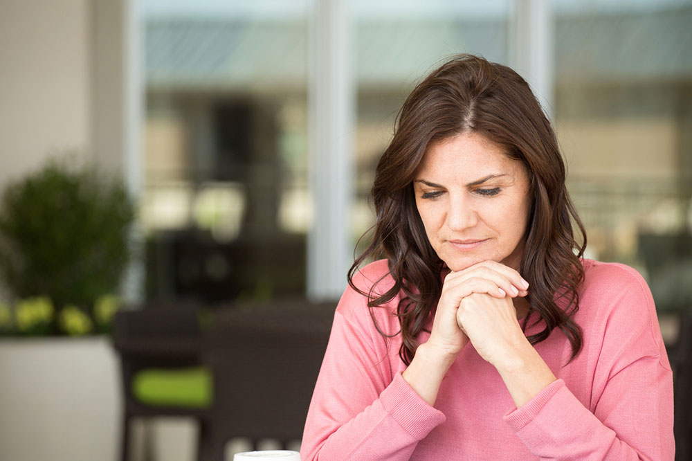 Menopause – Symptoms, causes, and risks